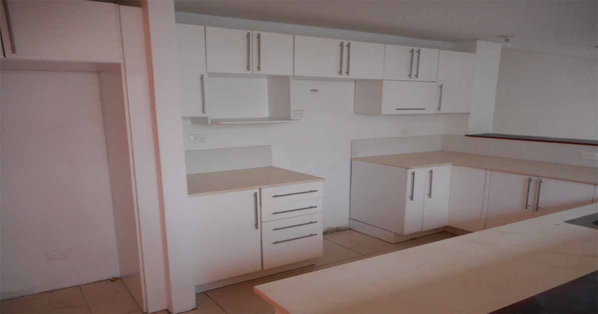 Venta de Casa o Casas, Terrenos, Propiedades, Apartamentos, Inmuebles en Guatemala, zona 11, zona 7, zona 2, zona 18, zona 16, Mixco, Carretera Al Salvador, Fraijanes, Santa Catarina Pinula, Antigua Guatemala, Villa Nueva, Villa Canales, San Miguel Petapa - Venta o Alquiler de Casas En Guatemala